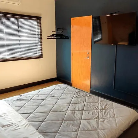 Habitaciones Privadas Con Bano Propio En Una Zona Segura Y Centrica De Guadalajara. Exterior photo
