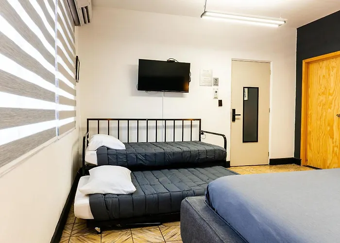 Habitaciones Privadas Con Bano Propio En Una Zona Segura Y Centrica De Guadalajara.